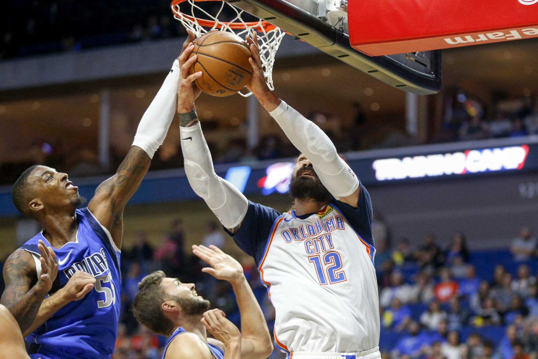 Oklahoma City Thunder vs Dallas Mavericks